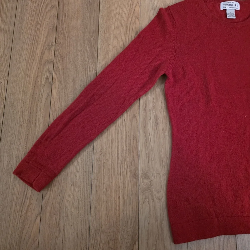 Vintage Sutton Studio Red Cashmere Sweater- M